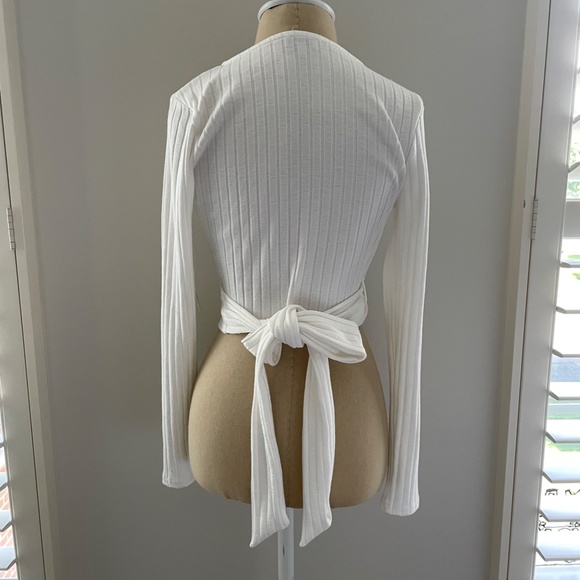 Off White Ribbed Crop Top - Picture 3 of 5